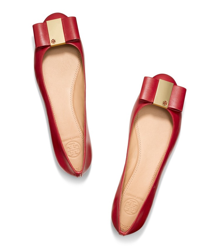 red flats style essential
