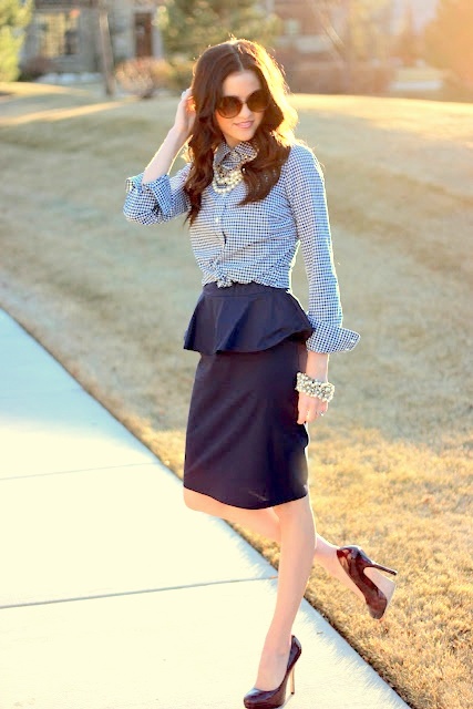 Peplum skirt outfit idea #1. Wear a peplum skirt with a rolled-cuff button-down shirt and chic pumps. #skirt #fashion #trendypins