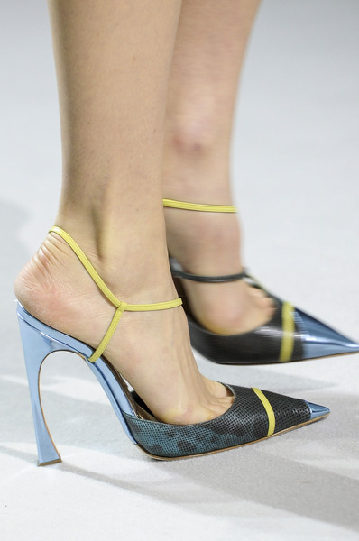 Christian Dior at Paris Fashion Week Spring 2013 #heels #fashion #trendypins