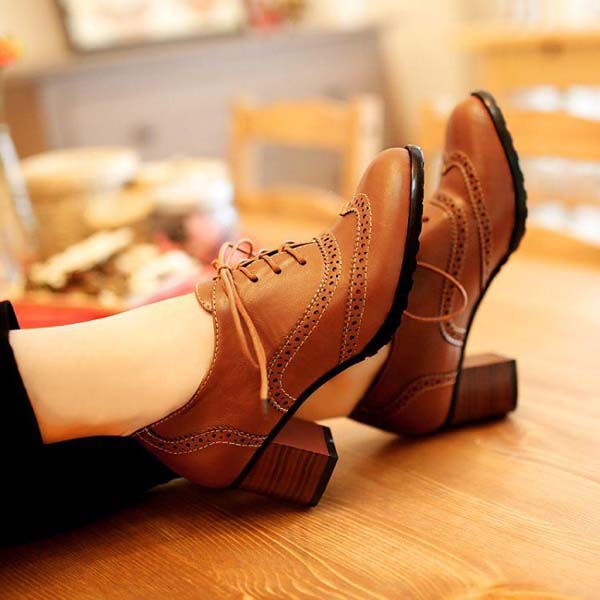 British Style Carved Classy Lace up Oxford Shoes #heels #fashion #trendypins