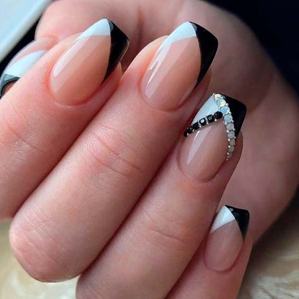 Black and White French Manicure #french manicure #nails #beauty #trendypins