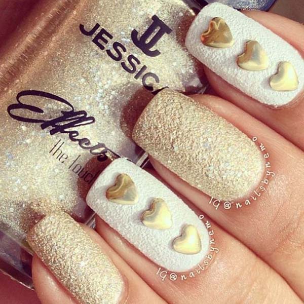 Gold hearts nail design #beauty #nails #trendypins