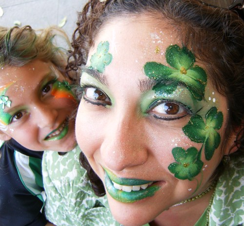 St. Patrick's Day Face Painting Just Green, Green Shamrocks #St. Patrick's Day face painting #beauty #trendypins