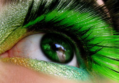 St. Patrick's Day Makeup Double Shaded Green Lashes #beauty #makeup #St. Patrick's Day makeup #trendypins