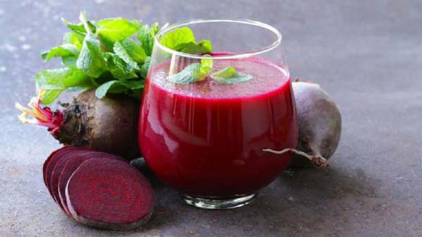Beetroot, Black Grape, And Mint Smoothie #smoothies #healthy living #healthy smoothies #trendypins
