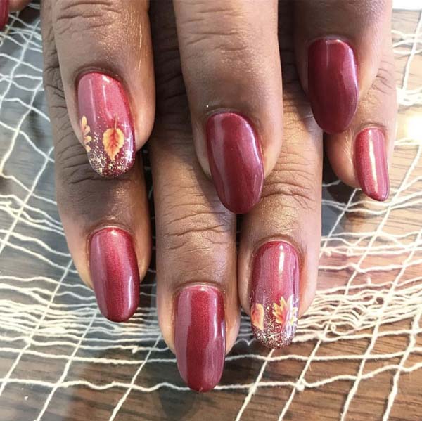 Fall Nail Designs Sparkling Leaf Nails #nails #fall nails #beauty #trendypins