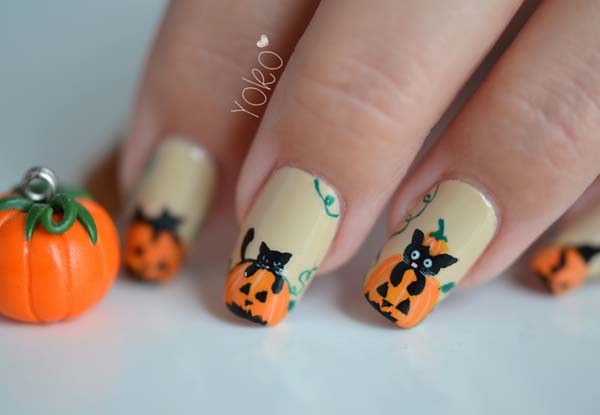 Black Cat Halloween Nails #Halloween #nails #trendypins