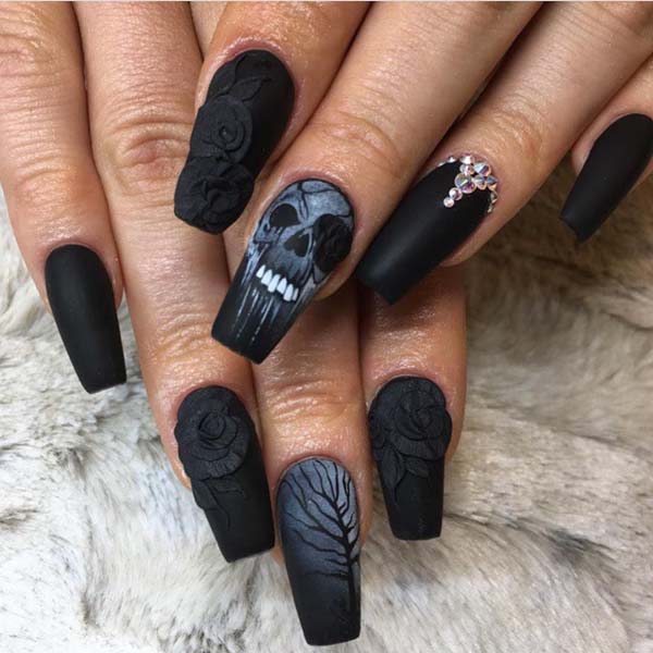 Matte Pinterest Halloween Nails #nails #Halloween nails #trendypins