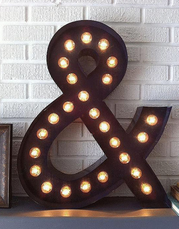 Ampersand Marquee Light #DIY #Christmas #gifts #trendypins