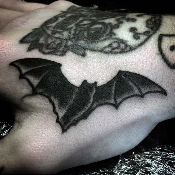  Bat and Sugar Skull #Halloween #tattoos #trendypins