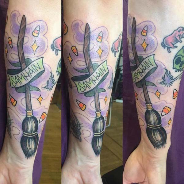 Broom Featuring a Banner as the Centerpiece #Halloween #tattoos #trendypins
