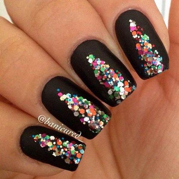 Colorful Sequins Christmas Tree Formed On Black Base Nails #Christmas #nails #trendypins