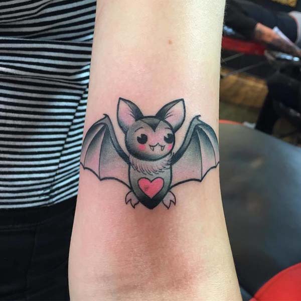 Cute Bat With a Pink Heart #Halloween #tattoos #trendypins