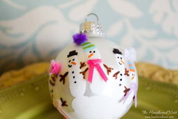 DIY Kids Handprint Ornaments #DIY #Christmas #gifts #trendypins