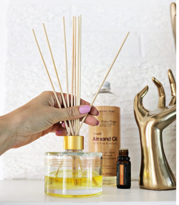 Essential Oils Diffuser #DIY #Christmas #gifts #trendypins