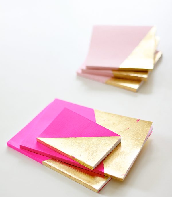 Gold Dipped Notebooks #DIY #Christmas #gifts #trendypins