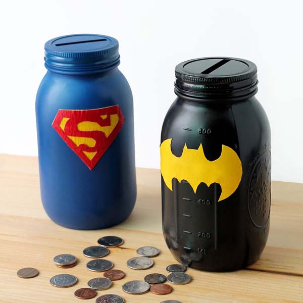 Mason Jar Superhero Bank #DIY #Christmas #gifts #trendypins