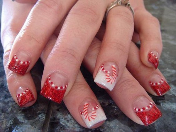 Candy Cane Christmas Nails #Christmas #nails #trendypins