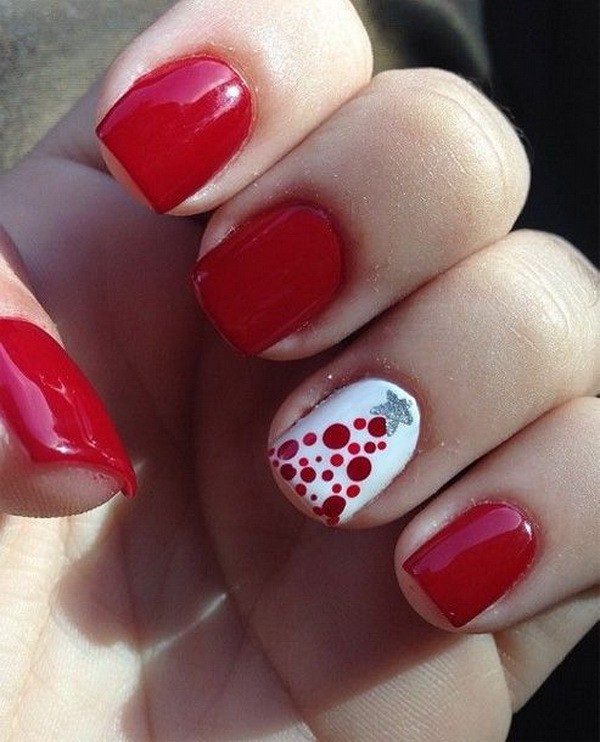 Red Nail Design with One White Dotted Christmas Tree Nail #Christmas #nails #trendypins