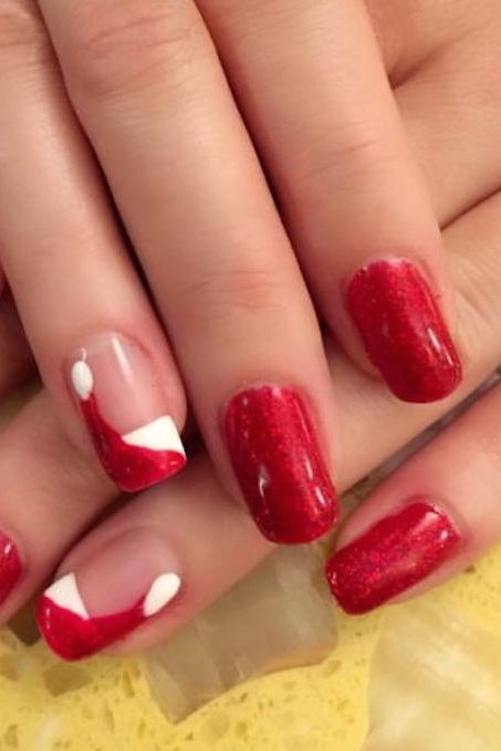 Santa Claus' Hat on Nails #Christmas #nails #trendypins