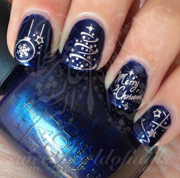 Silver Christmas Tree on Dark Blue Nails #Christmas #nails #trendypins