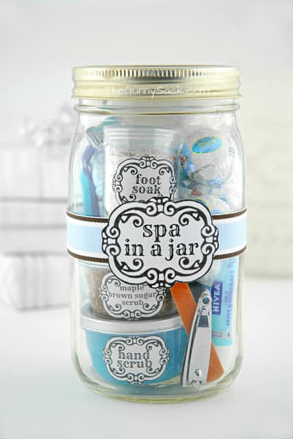 DIY Spa In A Jar #DIY #Christmas #gifts #trendypins