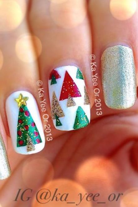 Triangular Christmas Trees #Christmas #nails #trendypins