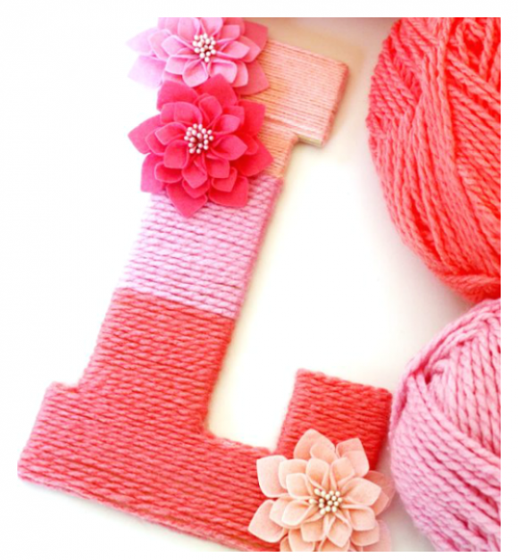 Yarn-Wrapped Ombre Monogrammed Letter #DIY #Christmas #gifts #trendypins