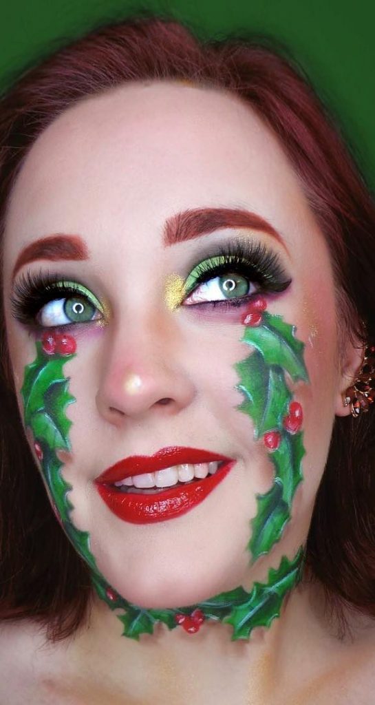 Mistletoe Face Painting and Gold Glitter Eyeshadows #Christmas #makeup #beauty #trendypins