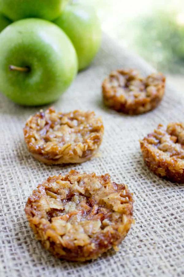 Apple Crisp Cookies #Christmas #cookie #recipes #trendypins