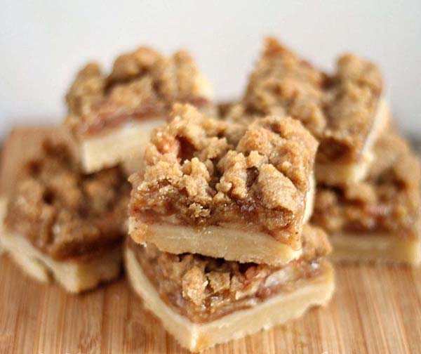 Apple Crisp Shortbread Bars #Christmas #cookie #recipes #trendypins