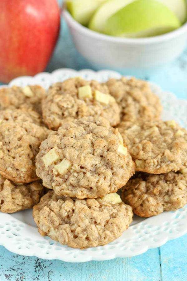 Apple Oatmeal Cookies #Christmas #cookie #recipes #trendypins