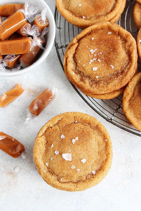 Brown Butter Salted Caramel Snickerdoodles #Christmas #cookie #recipes #trendypins