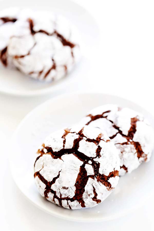 Chocolate Crinkle Cookies #Christmas #cookie #recipes #trendypins