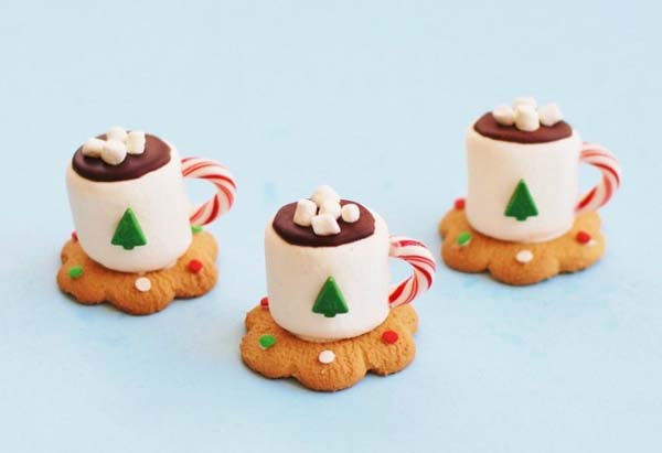 Hot Cocoa Marshmallow Cookie Cups #Christmas #cookie #recipes #trendypins