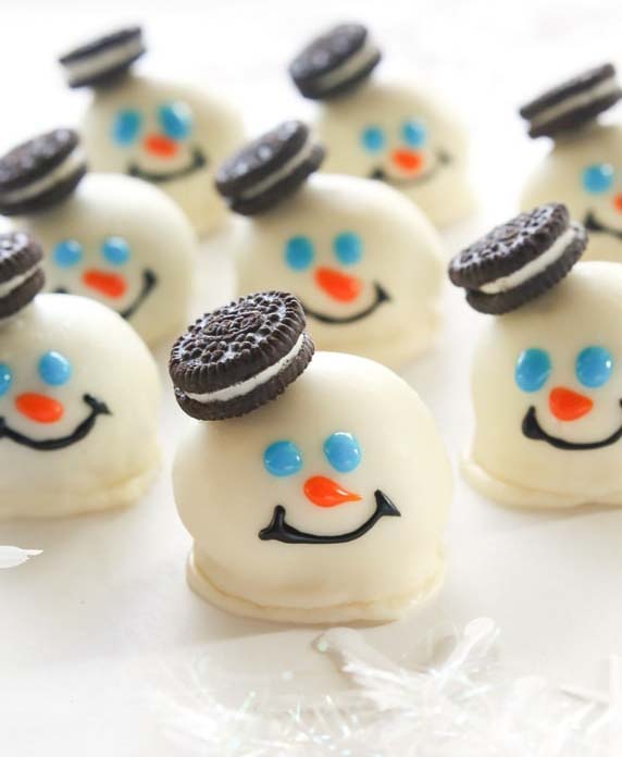 Melted Snowman Oreo Balls #Christmas #cookie #recipes #trendypins