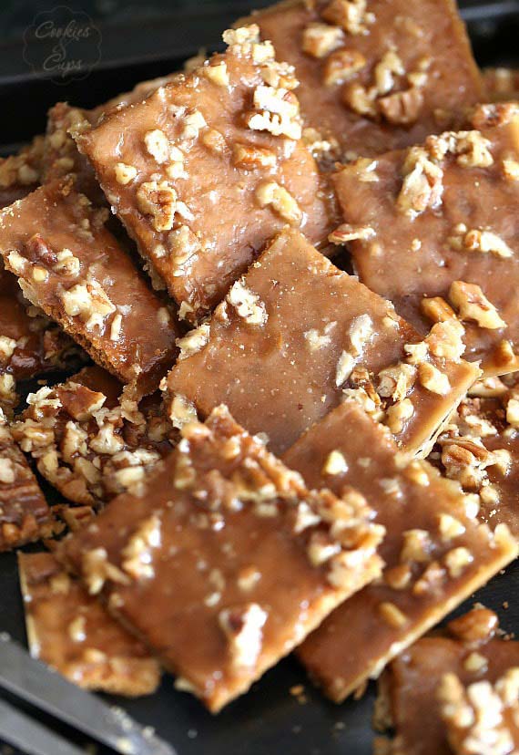 Praline Crack #Christmas #candy #recipes #trendypins