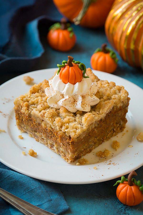 Pumpkin Pie Crumb Bars #Christmas #cookie #recipes #trendypins