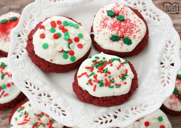 Red Velvet Christmas Cookies #Christmas #cookie #recipes #trendypins