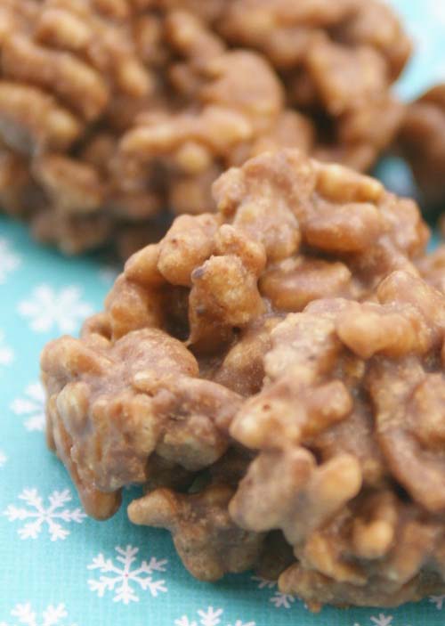 Reindeer Poop Cookies #Christmas #cookie #recipes #trendypins