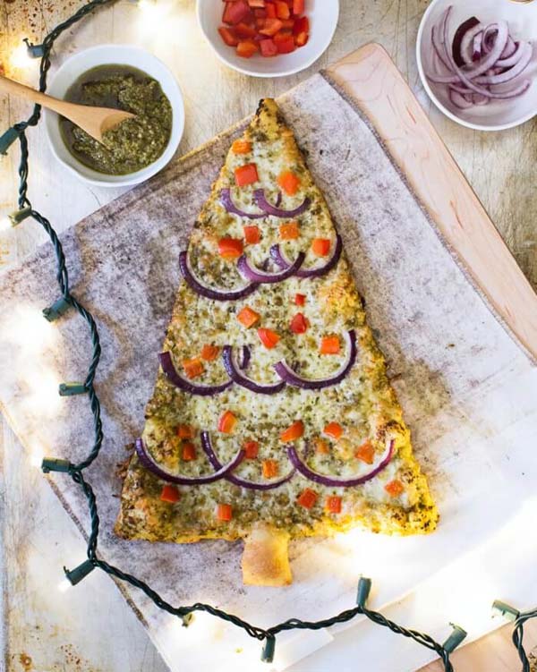 Christmas Tree Pizza #Christmas #appetizers #recipes #trendypins