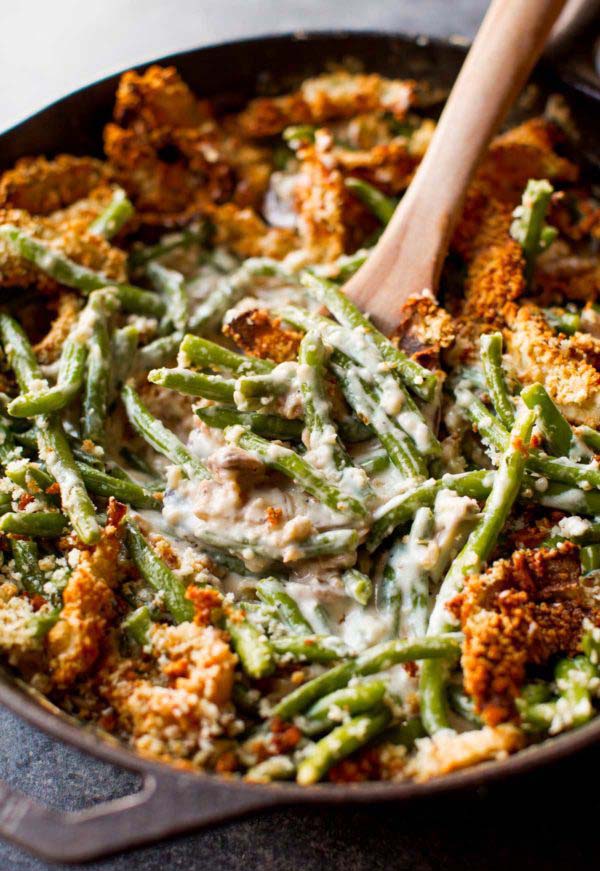 Creamy Green Bean Casserole #Christmas #recipes #dinner #trendypins