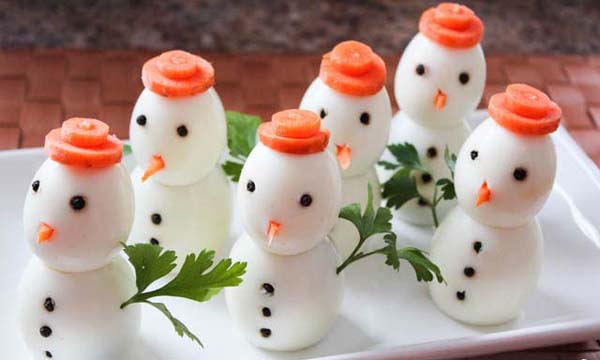 Egg Snowman #Christmas #appetizers #recipes #trendypins