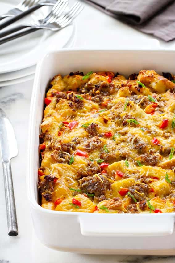 Make Ahead Breakfast Casserole #Christmas #recipes #dinner #trendypins