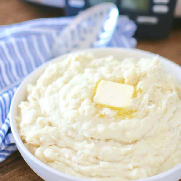 Million Dollar Mashed Potatoes #Christmas #recipes #dinner #trendypins