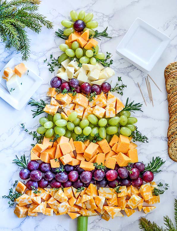 Oh Christmas Tree Cheese Board #Christmas #appetizers #recipes #trendypins