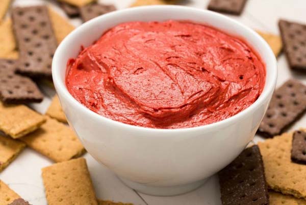 Red Velvet Cake Batter Dip #Christmas #appetizers #recipes #trendypins