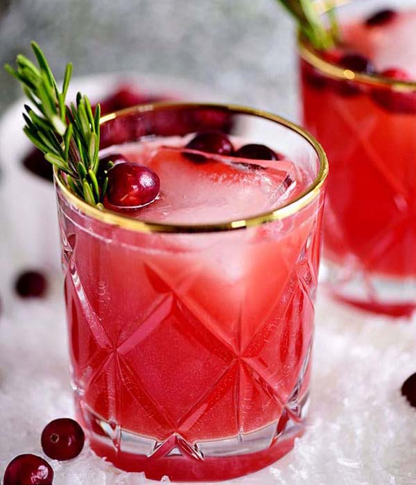 Rudolph’s Tipsy Spritzer #Christmas #recipes #dinner #trendypins