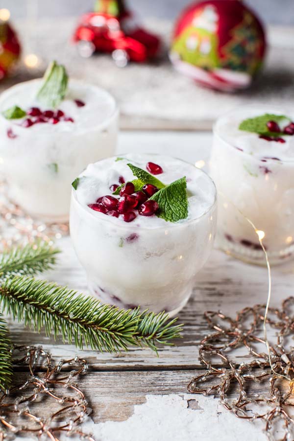 White Christmas Mojito #Christmas #recipes #dinner #trendypins