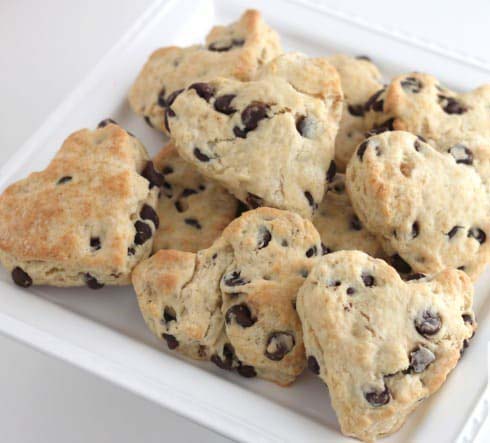 Chocolate Chip Scones #Valentine's Day #recipes #treats #trendypins